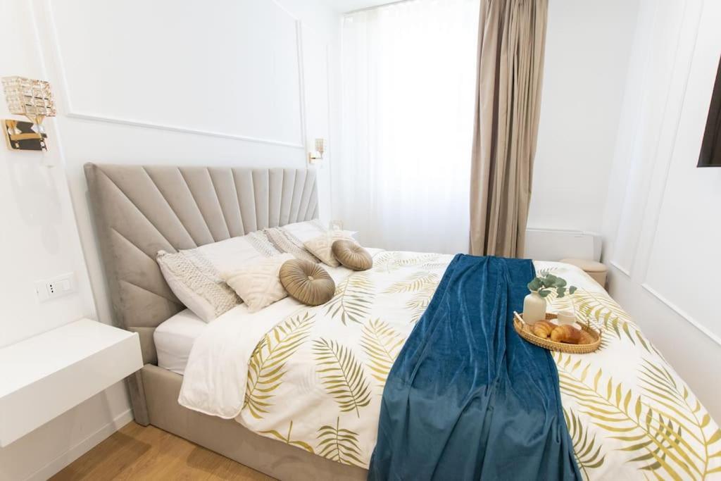 We Home - Prada Luxury Suites Милано Екстериор снимка